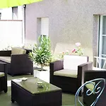 ベスト ウェスタン プラス ラーティスト 4*
