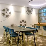 ベスト ウェスタン プラス ラーティスト