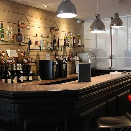 Western L'artist Hotel 4*