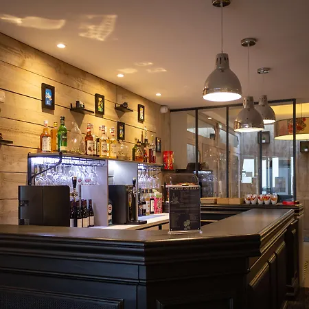 Western L'artist Hotel 4*