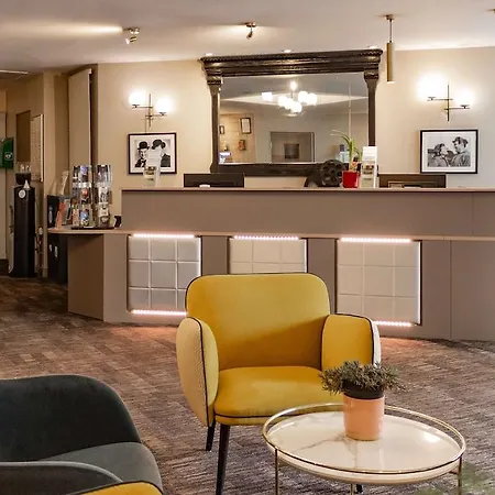 Western L'artist Hotel