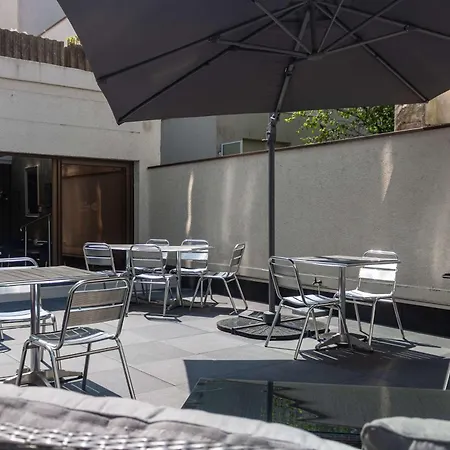 Hotel Western L'artist Tours