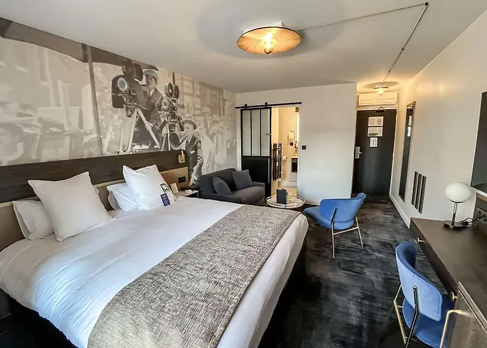 Western L'artist Hotel 4*