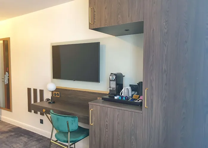 酒店 艺术家普莱斯贝斯特韦斯特酒店 4*