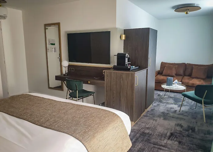 Western L'artist Hotel Tours