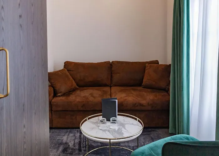 Hotel Western L'artist 4*