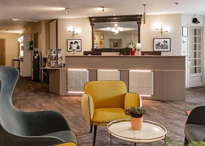 Western L'artist Hotel