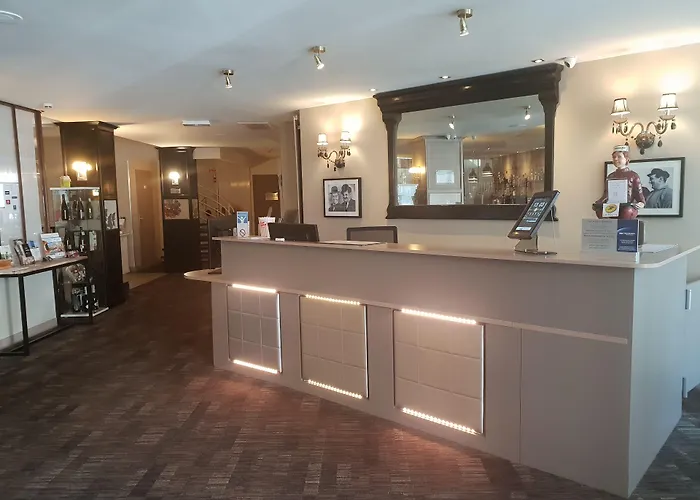 Western L'artist Hotel Tours