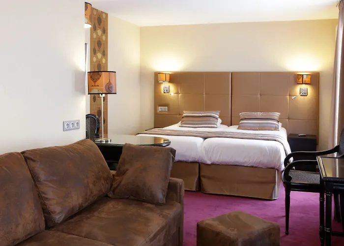 Hotel Western L'artist Tours