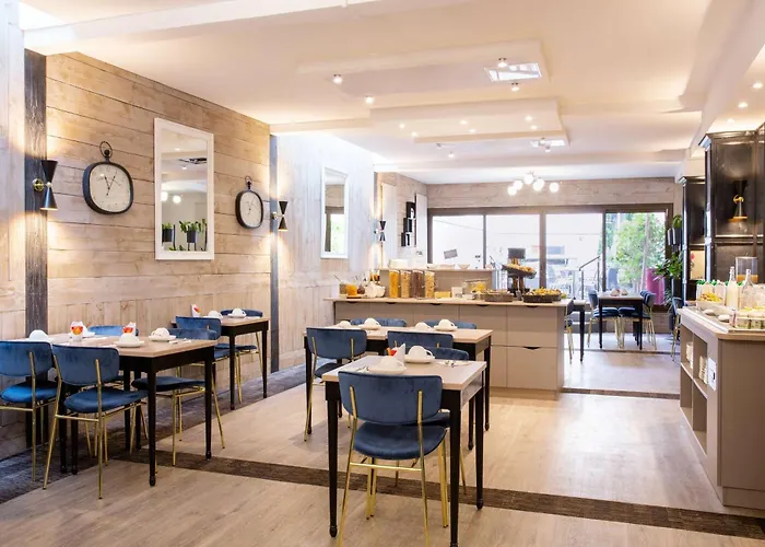 Western L'artist Hotel Tours