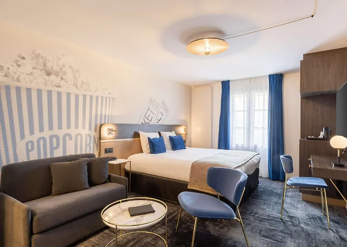 Western L'artist Hotel