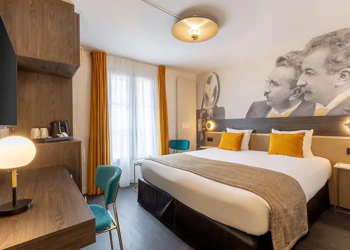 Western L'artist Hotel